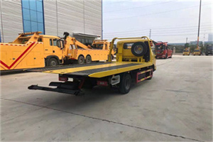 延平非事故拖车